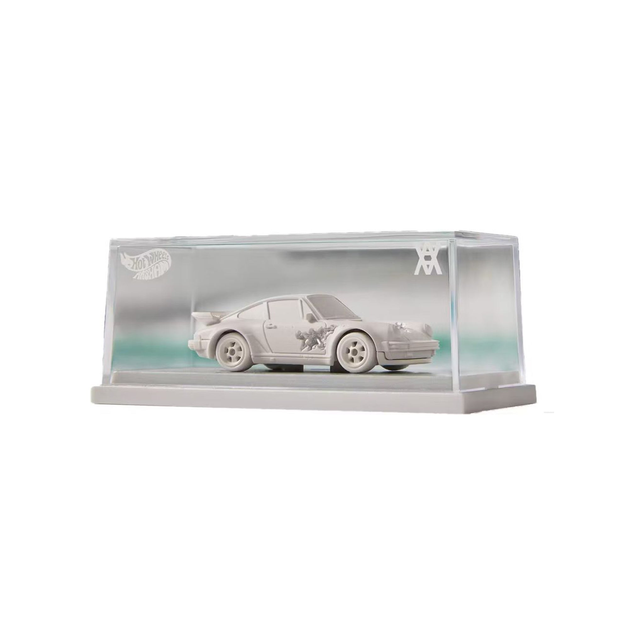 Hot Wheels X Daniel Arsham Eroded Porsche 930 And Rally Case 